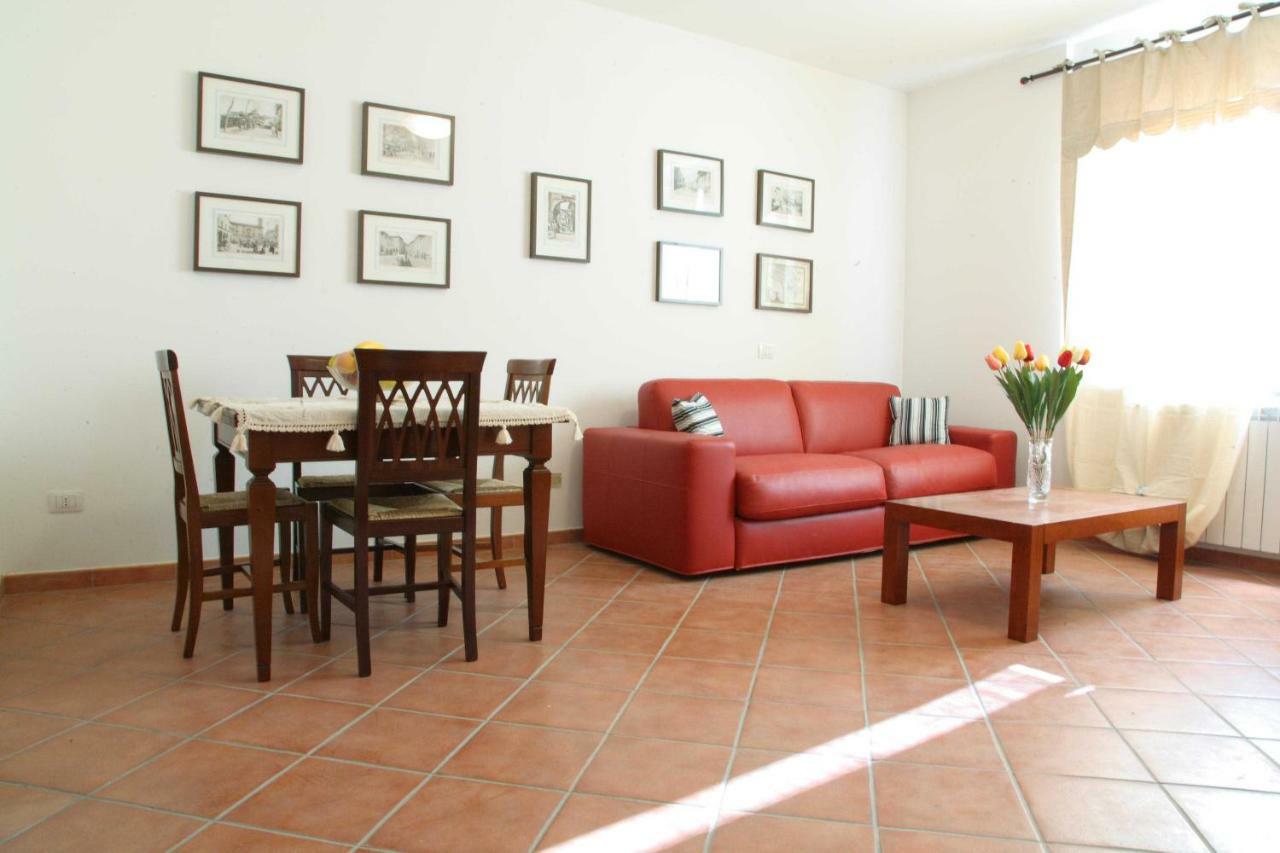 La Casa Di Sofia - Casa Vacanza Monterosi Buitenkant foto